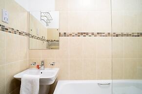 JOIVY 5 Bedroom Apt Near Meadows & George Square