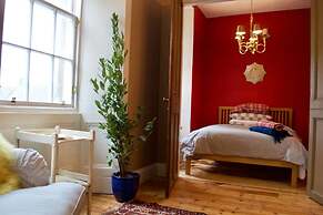 JOIVY Old Town Gem - Apartment With Great City Views