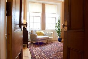 JOIVY Old Town Gem - Apartment With Great City Views