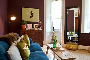 JOIVY Old Town Gem - Apartment With Great City Views