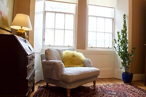 JOIVY Old Town Gem - Apartment With Great City Views