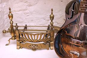 JOIVY Old Town Gem - Apartment With Great City Views