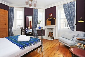 JOIVY Old Town Gem - Apartment With Great City Views