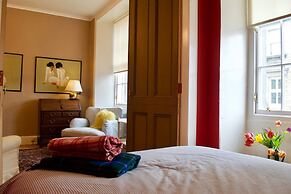 JOIVY Old Town Gem - Apartment With Great City Views