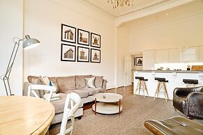 JOIVY Luxury George Street Apartments: Edinburgh Suite