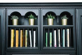 JOIVY Palmerston Place Residence: Luxury City Centre Apt With Private 