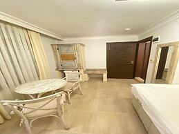 Golden Stone Butik Otel