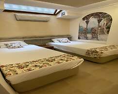 Golden Stone Butik Otel