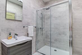 Central Park Apartment 3