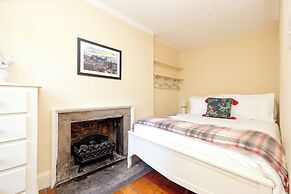 Beautiful apartment, private garden, Calton Hill