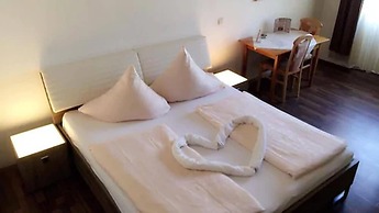 Hotel Restaurant Memo