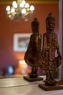 JOIVY Unique Royal Mile Apt - Relive Music History