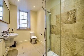 JOIVY Perfect Location! - Stylish & Cosy Rose St Apt