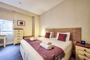 JOIVY Perfect Location! - Stylish & Cosy Rose St Apt