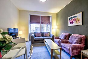 JOIVY Perfect Location! - Stylish & Cosy Rose St Apt