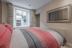 Super Central Luxury Edinburgh Apartment