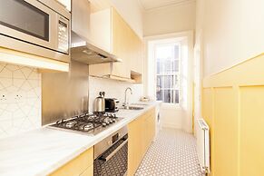 JOIVY Stylish Heart of Edinburgh Gem