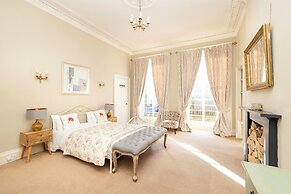 JOIVY Stylish Heart of Edinburgh Gem