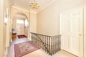 JOIVY Stylish Heart of Edinburgh Gem