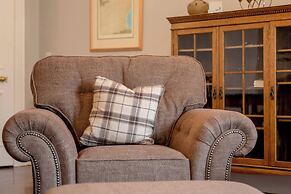 JOIVY Doune Terrace Apartment: Edinburgh New Town Prime Location