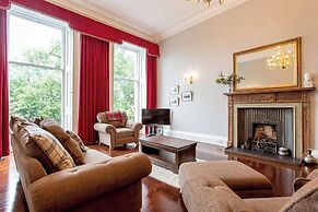 JOIVY Doune Terrace Apartment: Edinburgh New Town Prime Location