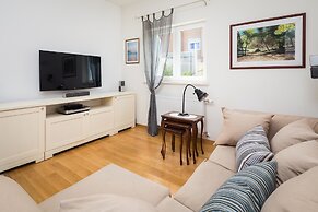 Stunning Villa Sofia With Heated Pool IN Split Hinterland