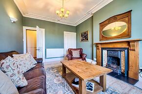 JOIVY Old Town 1-bed Apartment With Stunning Views