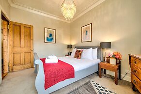 JOIVY Old Town 1-bed Apartment With Stunning Views