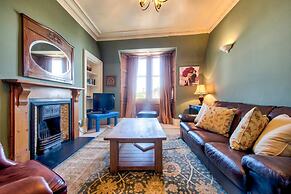 JOIVY Old Town 1-bed Apartment With Stunning Views