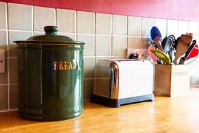 JOIVY Old Town 1-bed Apartment With Stunning Views