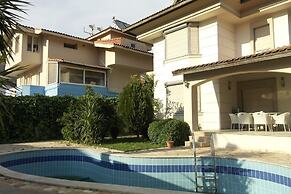 Villa with Private Pool in Icmeler