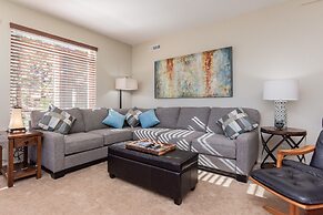 Silver Bear 19 with Covered Parking, Walk to Canyon Lodge by RedAwning