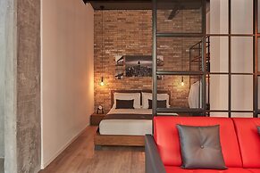 Kolonaki 8 - Design Suites & Lofts