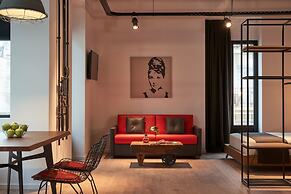 Kolonaki 8 - Design Suites & Lofts