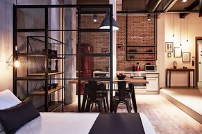 Kolonaki 8 - Design Suites & Lofts