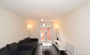 2 Bedroom Luxury Apartment in Leicester