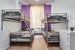 Mister Econom Hotel - Hostel