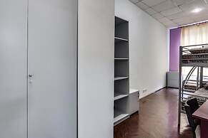 Mister Econom Hotel - Hostel