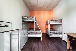 Mister Econom Hotel - Hostel