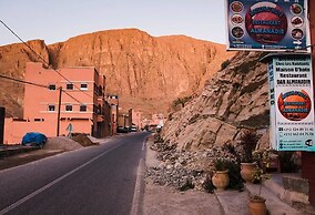 Dar Almanadir Todra - Hostel
