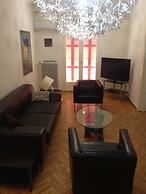 Apartment On Stefanou Tatti 1