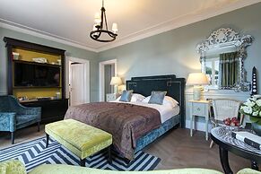 Rocco Forte Hotel de la Ville