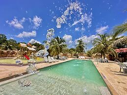 Hotel Camino Verde
