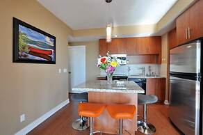 Condos with Parking & Gorgeous View