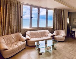 Royal on the Sea