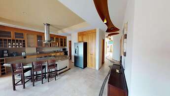Andales on the Bay Suites