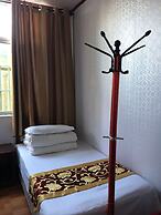 Huayang Guesthouse