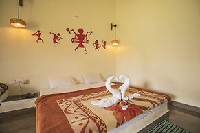 WOW STAYZ2 Pachmarhi Foothill Cottages