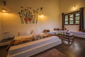 WOW STAYZ2 Pachmarhi Foothill Cottages