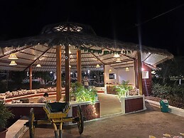 WOW STAYZ2 Pachmarhi Foothill Cottages